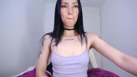 Snapshot of cleopatra_cute chatting on 06/10/26, 03:07 Nicol online show from 06/10/26, 03:07