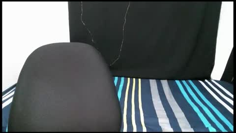 Snapshot of cleopatra_ll chatting on 05/20/26, 12:06 Zoe online show from 05/20/26, 12:06