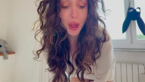 Snapshot of cleopatra_sinns chatting on 04/01/26, 08:37 cleopatra_sinns online show from 04/01/26, 08:37