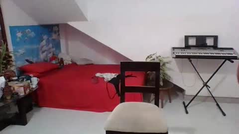 Snapshot of cleopatradoll chatting on 01/19/25, 02:38 Cleopatra Doll online show from 01/19/25, 02:38