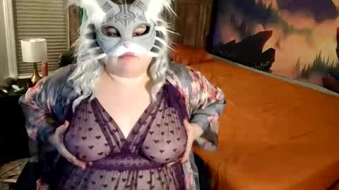Cleo the Desert Kitten online show from 12/23/25, 02:09