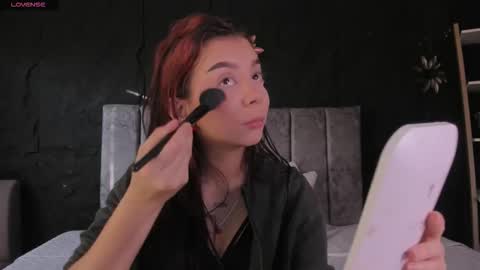 cleowhite_ online show from 03/07/26, 09:56