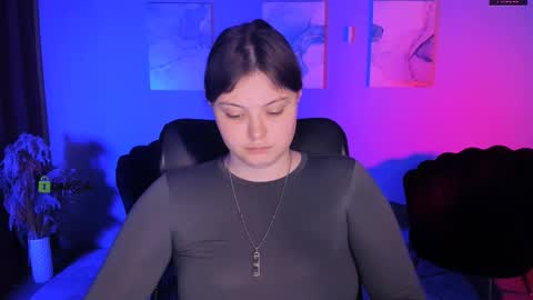 Snapshot of clery_shine chatting on 02/21/26, 10:11 clery_shine online show from 02/21/26, 10:11