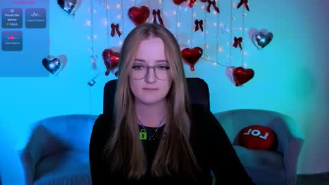 Snapshot of clery_shine chatting on 02/27/26, 08:31 clery_shine online show from 02/27/26, 08:31