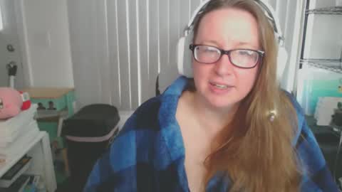 Snapshot of climaxfairy chatting on 02/27/25, 03:37 Kate online show from 02/27/25, 03:37