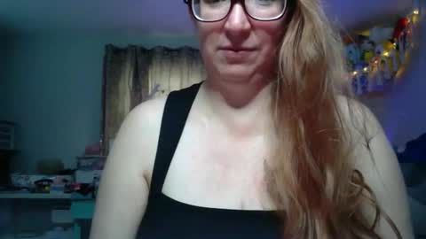 Snapshot of climaxfairy chatting on 11/09/25, 07:34 Kate online show from 11/09/25, 07:34