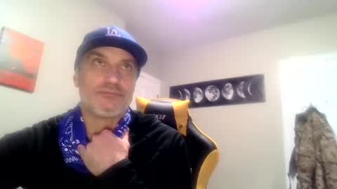 chad online show from 12/12/24, 07:30