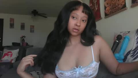 Snapshot of clioenchants chatting on 03/10/25, 11:16 High Queen Clio online show from 03/10/25, 11:16