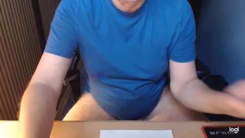 Snapshot of clit_fan chatting on 01/28/25, 02:10 Rob online show from 01/28/25, 02:10