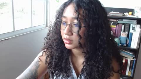 Snapshot of clitia_xx chatting on 02/04/26, 09:09 Clitia online show from 02/04/26, 09:09