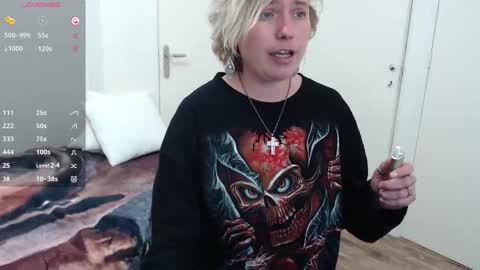 Syl  online show from 11/10/25, 10:20