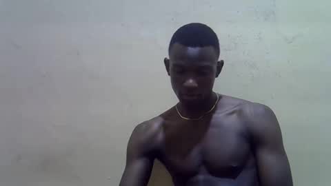 Snapshot of clive_damian chatting on 03/25/26, 01:22 clive_damian online show from 03/25/26, 01:22