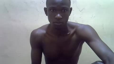 Snapshot of clive_damian chatting on 04/04/26, 04:22 clive_damian online show from 04/04/26, 04:22