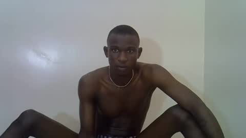 clive_damian online show from 05/20/26, 05:24