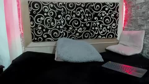 cloe66 online show from 01/31/25, 07:29