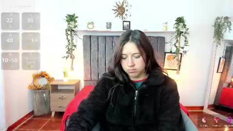 cloe_7 online show from 07/06/26, 01:19