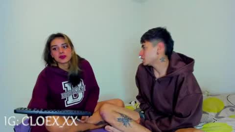 Snapshot of cloe_and_taylor chatting on 06/02/26, 11:23 Cloe and Taylor online show from 06/02/26, 11:23