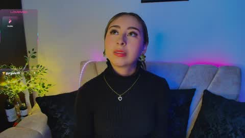 Snapshot of cloe_martinezz_ chatting on 05/08/26, 07:36 cloe_martinezz_ online show from 05/08/26, 07:36