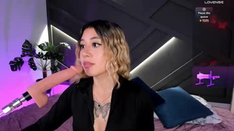 Snapshot of cloe_palmeer chatting on 02/18/25, 09:09 cloe_palmeer online show from 02/18/25, 09:09