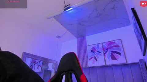 Snapshot of cloe_x_billy chatting on 05/15/26, 12:34 Cloe x Billy online show from 05/15/26, 12:34