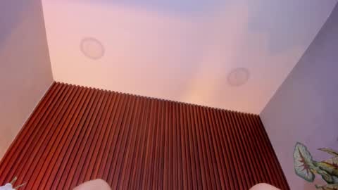 CHARLOTTE online show from 10/10/25, 07:29