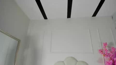 cloedurant online show from 09/20/25, 07:59