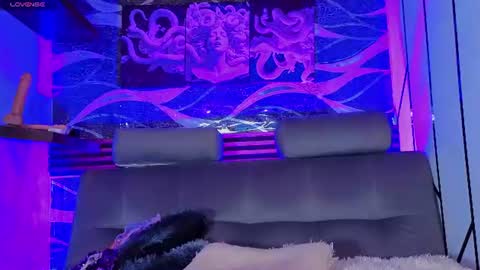 cloee_cameron online show from 06/30/26, 07:15