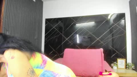 CLOE online show from 10/02/25, 11:17