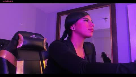 Snapshot of cloegp chatting on 02/17/26, 11:40 sara online show from 02/17/26, 11:40