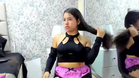 Clohe the wonder online show from 12/22/25, 03:47