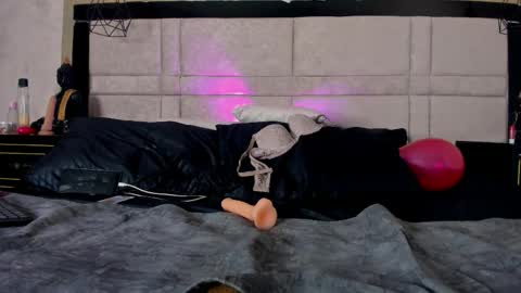 Clohe the wonder online show from 04/15/26, 11:05