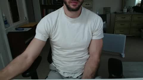 Snapshot of cloud900x chatting on 01/15/25, 05:15 Cloud online show from 01/15/25, 05:15