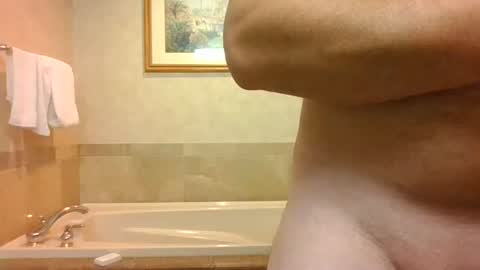 Cloudy Dayz online show from 11/16/25, 06:13