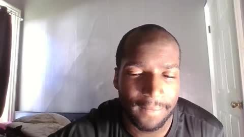 Snapshot of clouvo chatting on 10/31/25, 07:04 clouvo online show from 10/31/25, 07:04