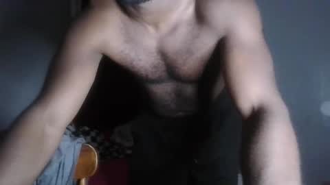 Snapshot of clouvo chatting on 11/16/25, 06:52 clouvo online show from 11/16/25, 06:52