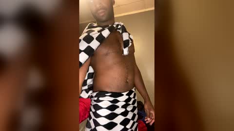 Snapshot of clouvo chatting on 12/22/25, 06:32 clouvo online show from 12/22/25, 06:32