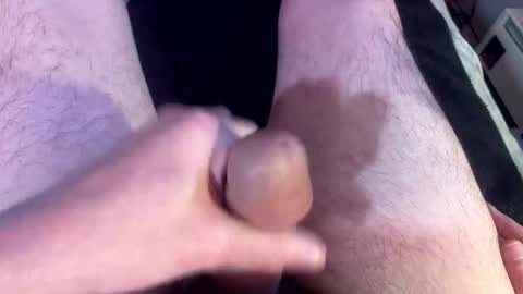 Snapshot of clover2332 chatting on 10/16/25, 05:03 Clover online show from 10/16/25, 05:03