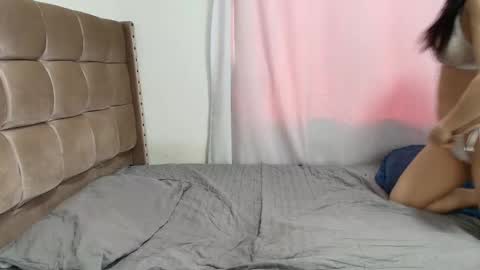 clover online show from 11/17/25, 11:49