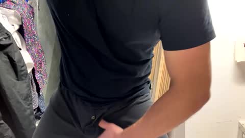 Snapshot of clovershit1 chatting on 11/15/25, 01:51 clovershit1 online show from 11/15/25, 01:51