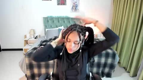 emely dolce online show from 02/06/25, 03:27