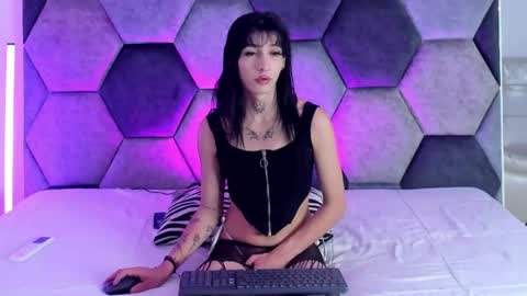 Snapshot of cloy_areo chatting on 07/14/26, 12:33 Cloy areo make me come with pleasure online show from 07/14/26, 12:33