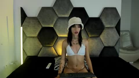 Snapshot of cloy_areo chatting on 07/17/26, 12:23 Cloy areo make me come with pleasure online show from 07/17/26, 12:23
