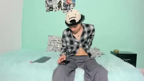 club_latinboys online show from 11/07/25, 09:15