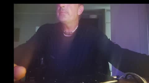 clubkes online show from 02/21/25, 04:16