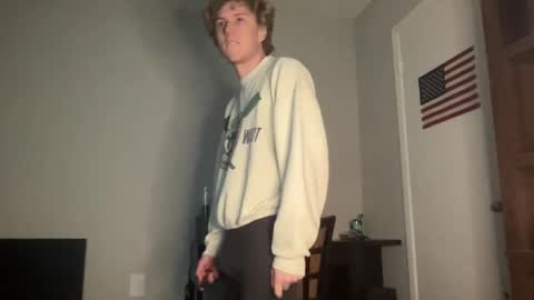 Snapshot of clydeaustin chatting on 12/07/24, 02:53 Clyde Austin online show from 12/07/24, 02:53