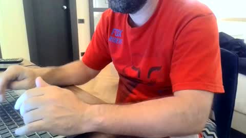 Snapshot of cmp_brandon chatting on 10/21/25, 09:26 cmp_brandon online show from 10/21/25, 09:26