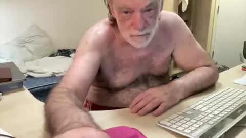 Coach Karl Porn Star Tip me all the way to my next trip online show from 07/21/26, 11:56