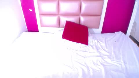 cock_whisperer69 online show from 03/01/25, 12:17