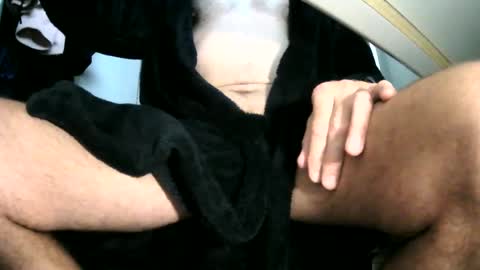 Snapshot of cockneegeezer chatting on 12/28/24, 08:05 Ask me online show from 12/28/24, 08:05