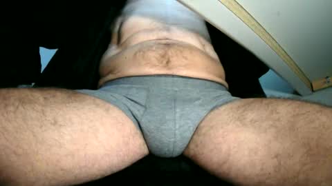 Snapshot of cockneegeezer chatting on 10/02/25, 05:03 Ask me online show from 10/02/25, 05:03